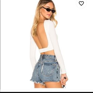 Superdown Betsy Scoop-neck Crop top in white